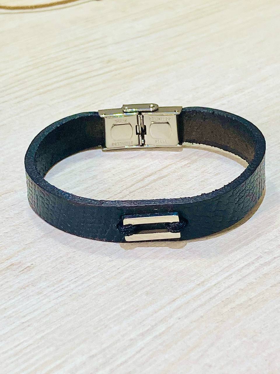 bracelet cuir B13